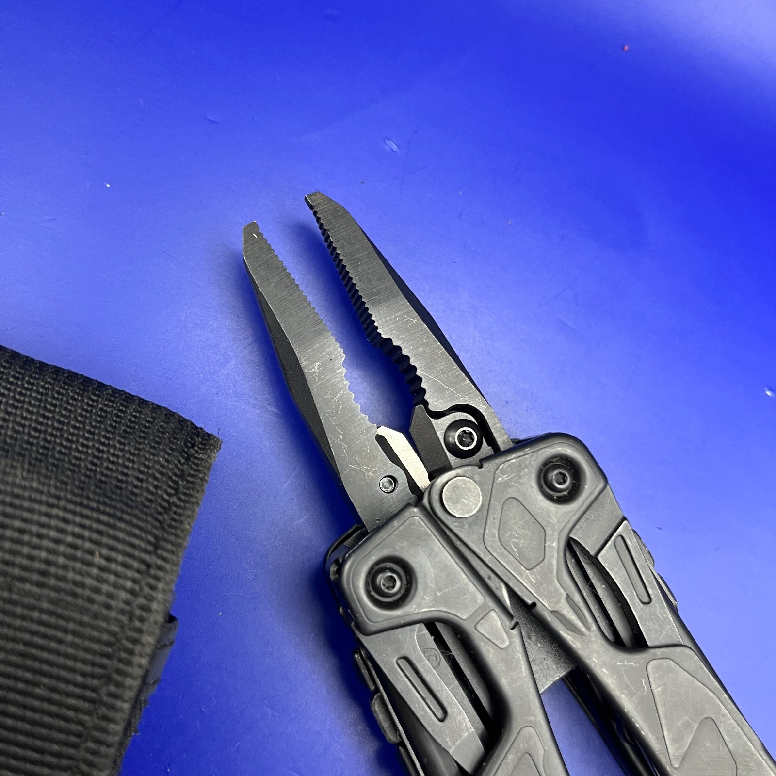 Leatherman OHT Multi-Tool Coyote Tan w/ Sheath