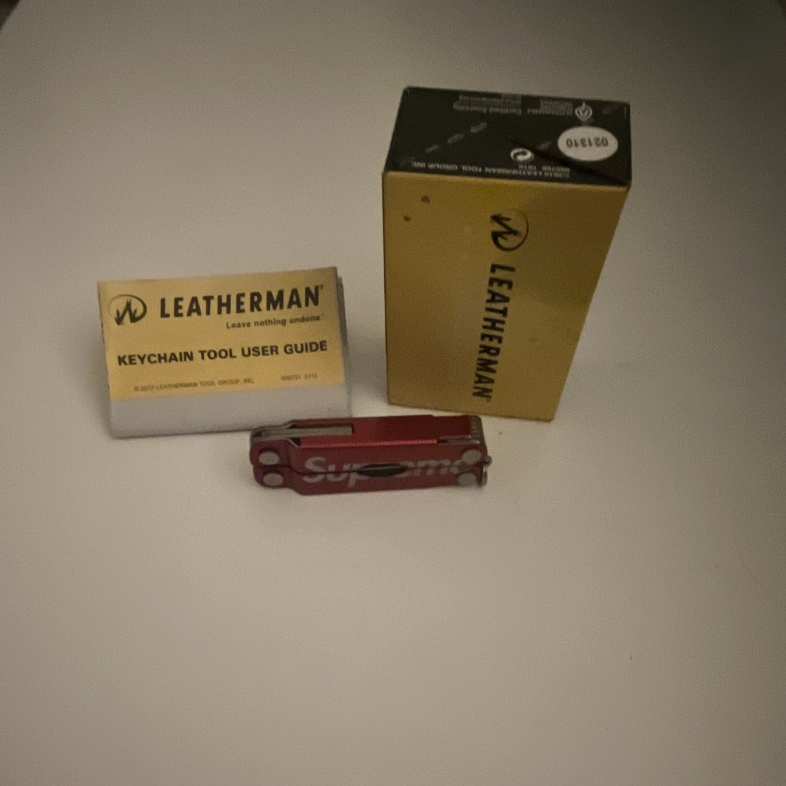 Leatherman Micra Red Aluminum Keychain Multi-Tool 10-in-1 64330101K