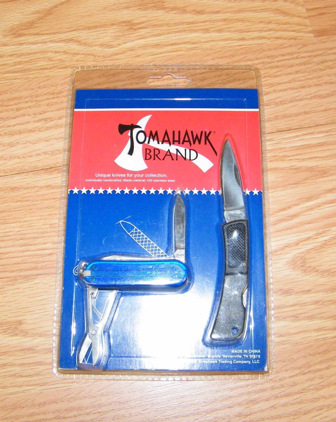 Genuine Tomahawk Brand (XL7003) 2 Pack Black / Blue Pocket Knife Tool *NEW-READ*