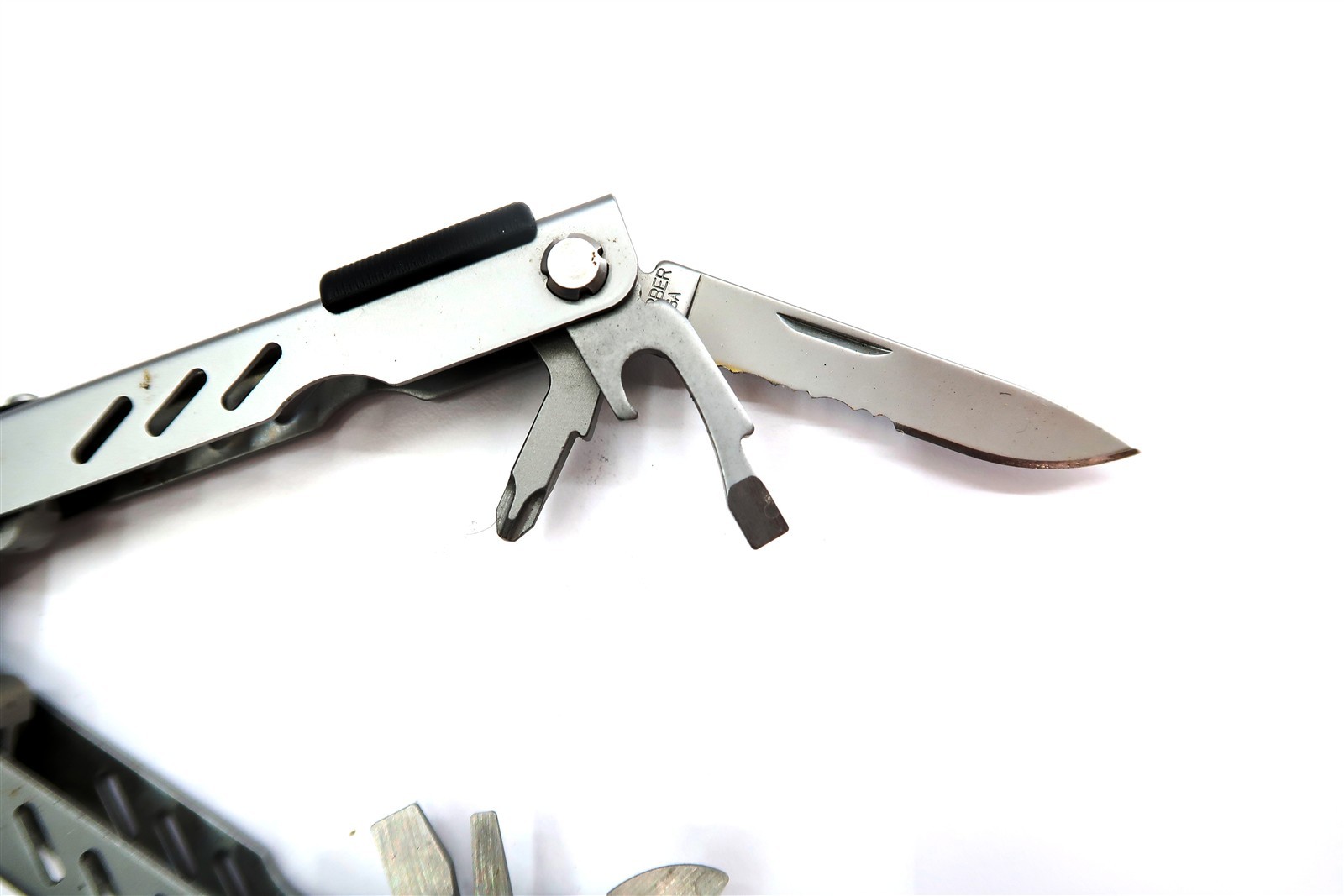 GERBER Fiskars Multi-tool Stainless with Sheath Made in USA NICE CONDITION