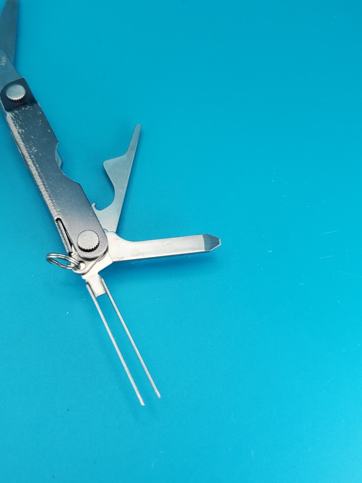 Leatherman Micra Multi-Tool, Knife, Scissors, Key Ring, Gray! *LOCKHEED MARTIN*