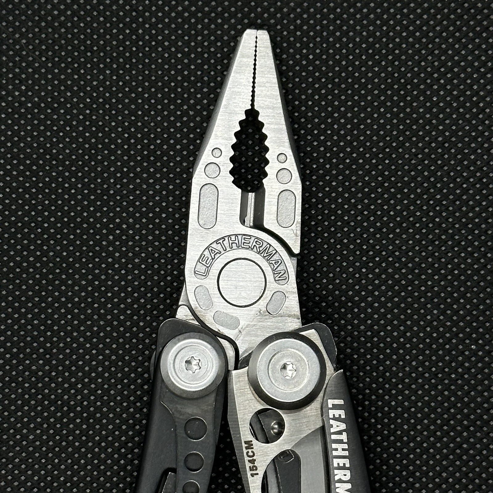 Crescent Productions Leatherman Skeletool CX, hunt, fish, camp, hike, EDC