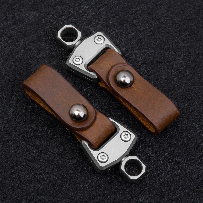 Titanium Alloy Rings Leather Car Keychain Clip Heavy Duty Belt Clip Carabiner