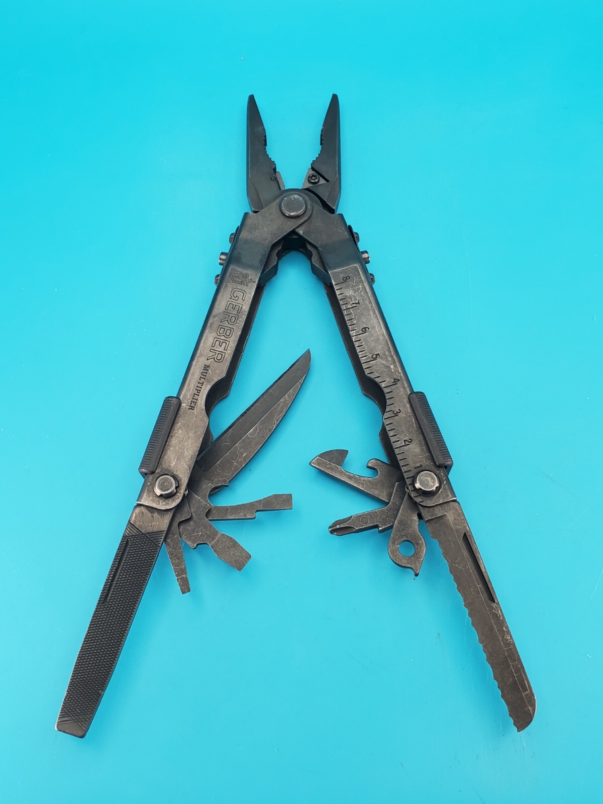 Gerber MP600 Black Oxide Multi-Tool Needle Nose Pliers!