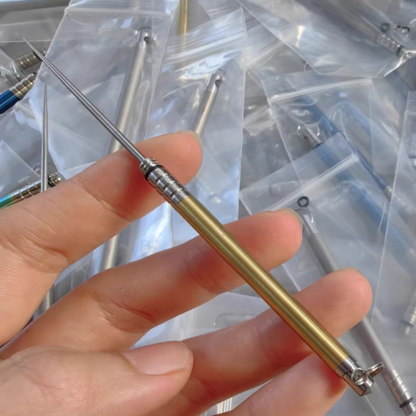 EDC Titanium Alloy Ear Pick + Titanium Alloy Toothpick Portable Multi Tool Gift