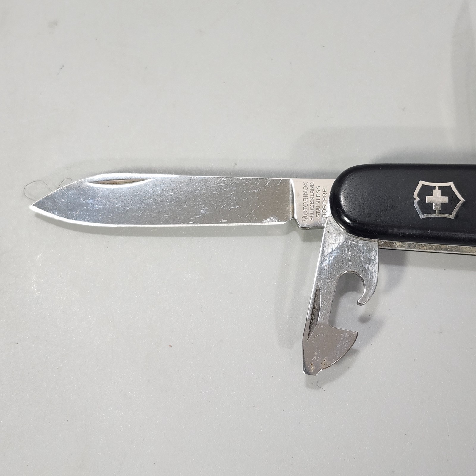 Leatherman Micra Black Swiss Army Knife Victorinox Sussie Officer Multi-Tool Lot