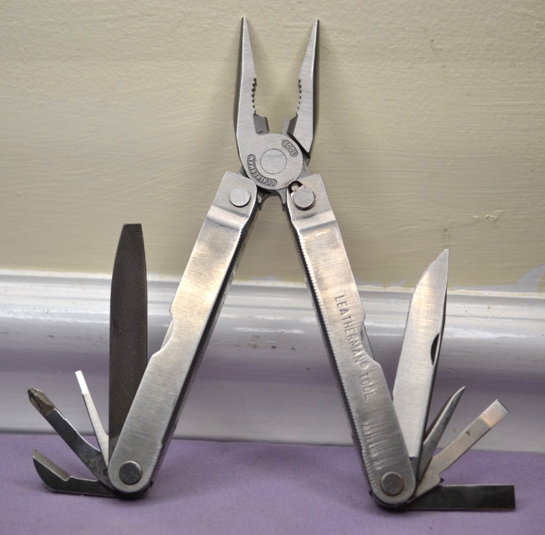 Vintage Leatherman Tool Multi-Tool Pocket Survival Tool Knife USA — Excellent