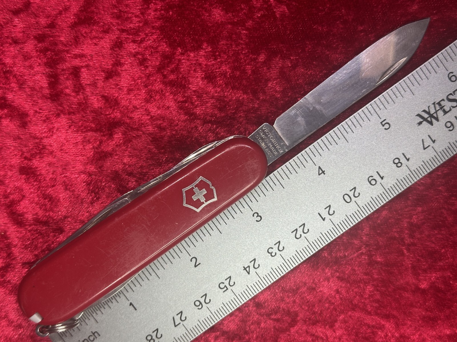Victorinox Super Tinker Red Swiss Army Knife 11 Tool 3 Layer Random Pick (186)
