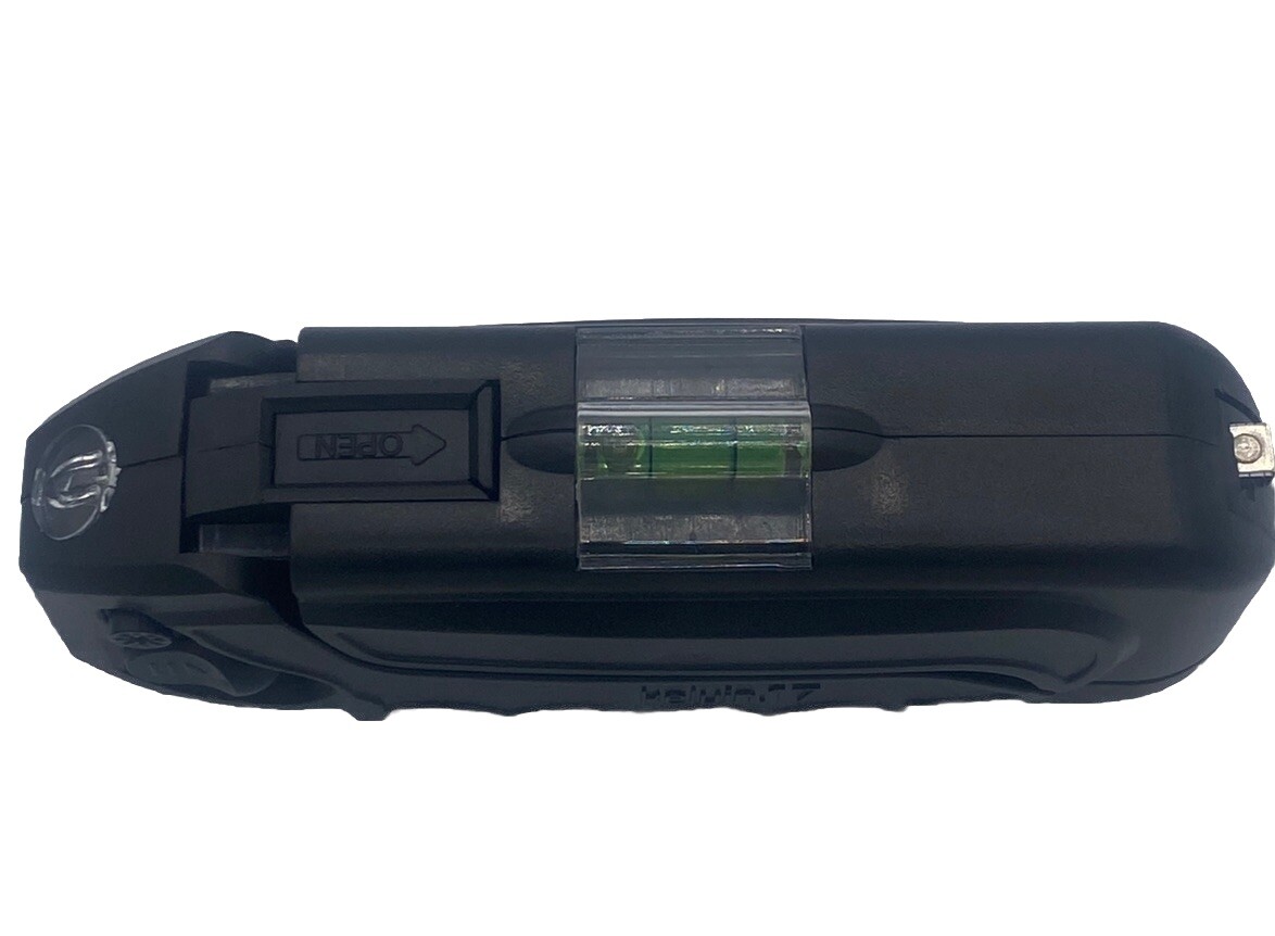Kelvin Tools Kelvin 17 – The Everyday Multi-Tool with Flashlight (Black) New