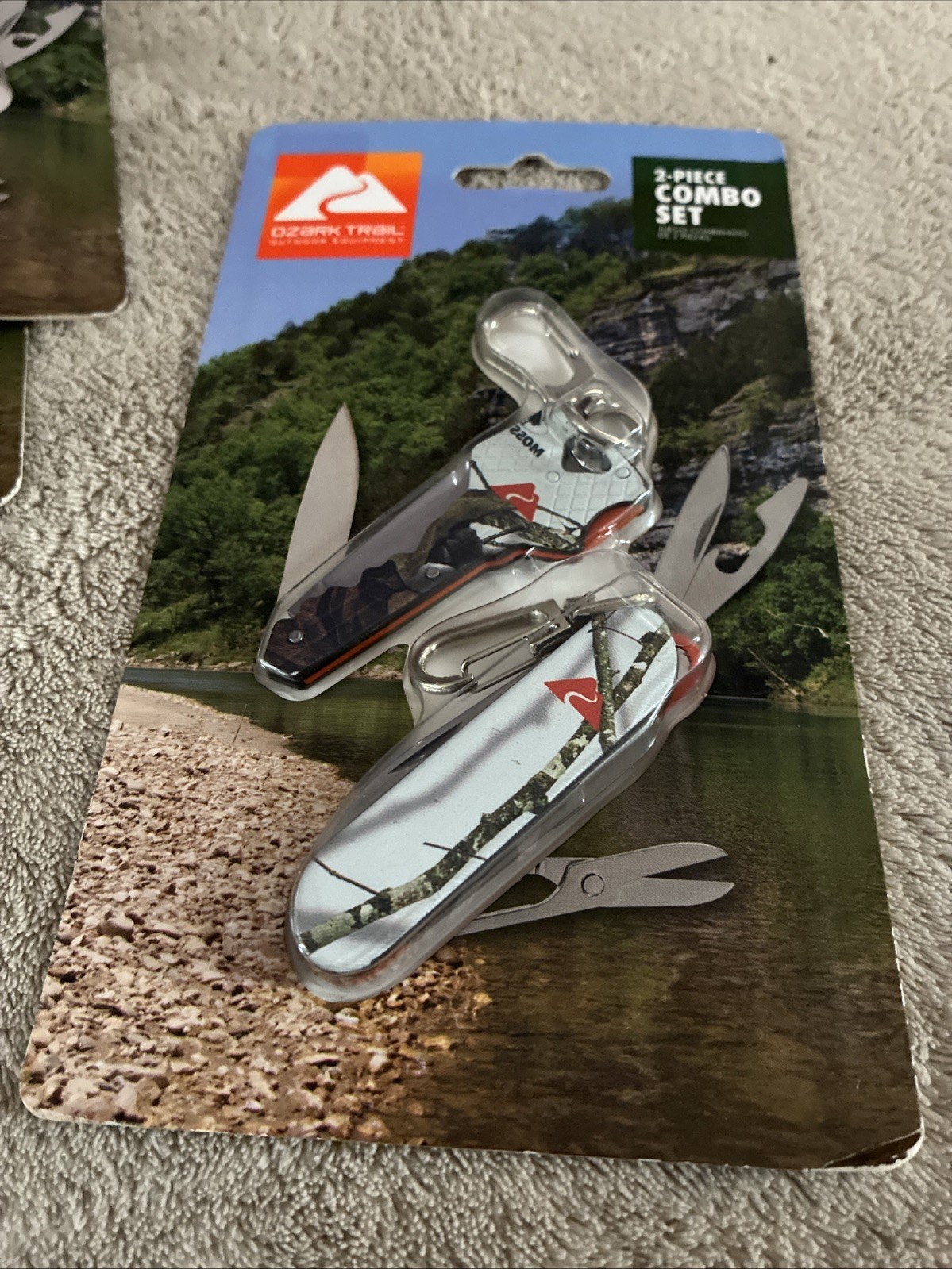 NEW Ozark Trail Combo Set Camo Multi-Tool-Knife And Key-Knife W/ Keyring Set