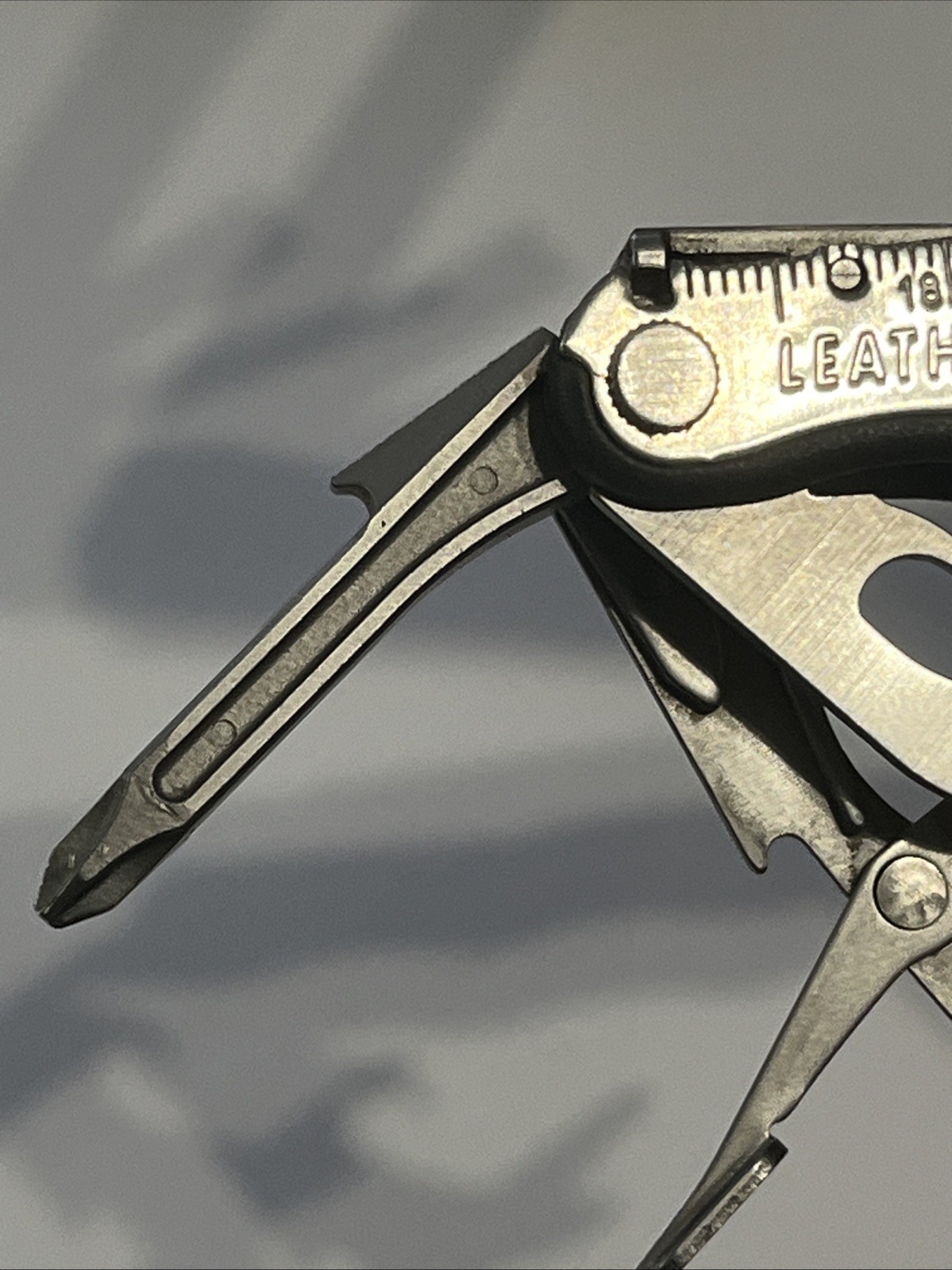 🔥 Leatherman Fuse Stainless Steel Multi Tool 0408 Date Clean Sharp
