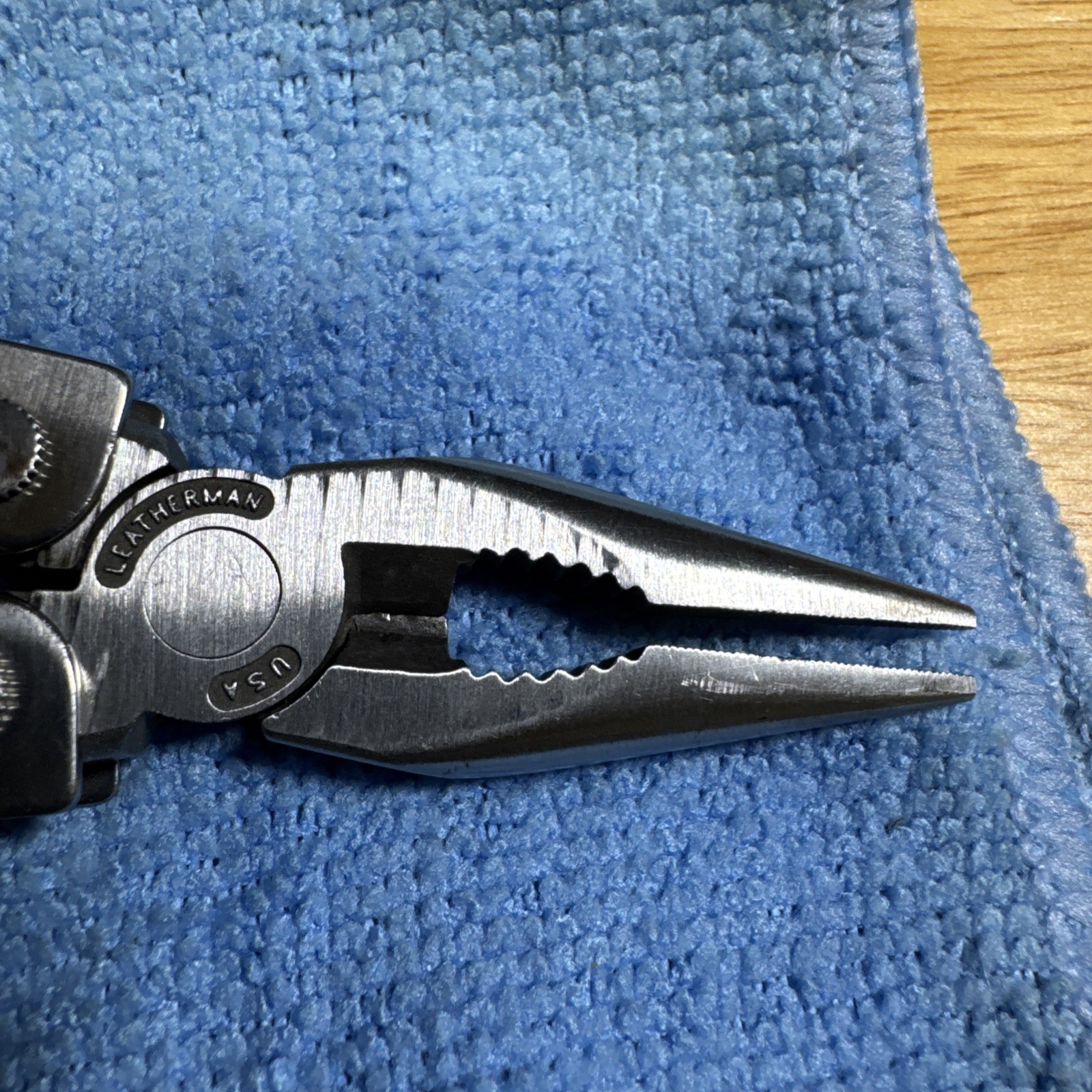Vintage Leatherman Multi Tool w/ leather Sheath Pouch TM 1325473 Portland OR