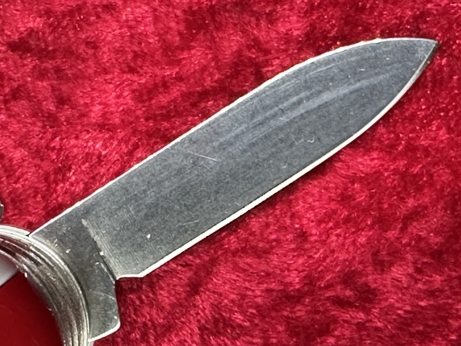 Victorinox SwissChamp Red Swiss Army Knife 91mm 33 Function 22 Tool 8 Layer($55)