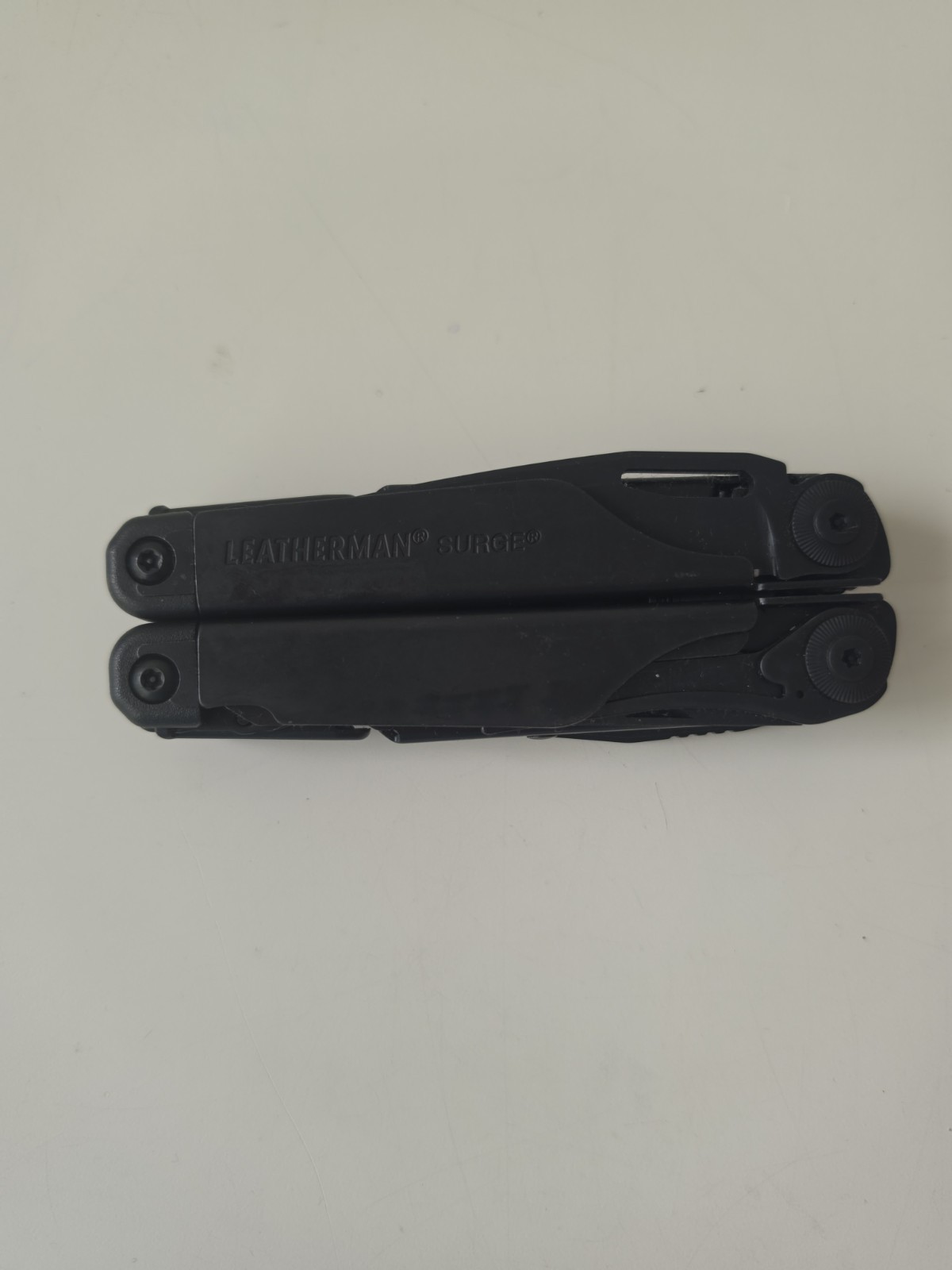 LEATHERMAN SURGE 19-In-1 Black Oxide Heavy Duty Multitool With Sheath