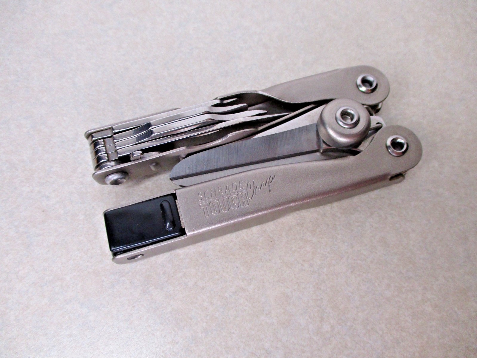 Vintage Schrade USA Tough Chip ST2 Folding Multi Tool Multitool Scissors Knife