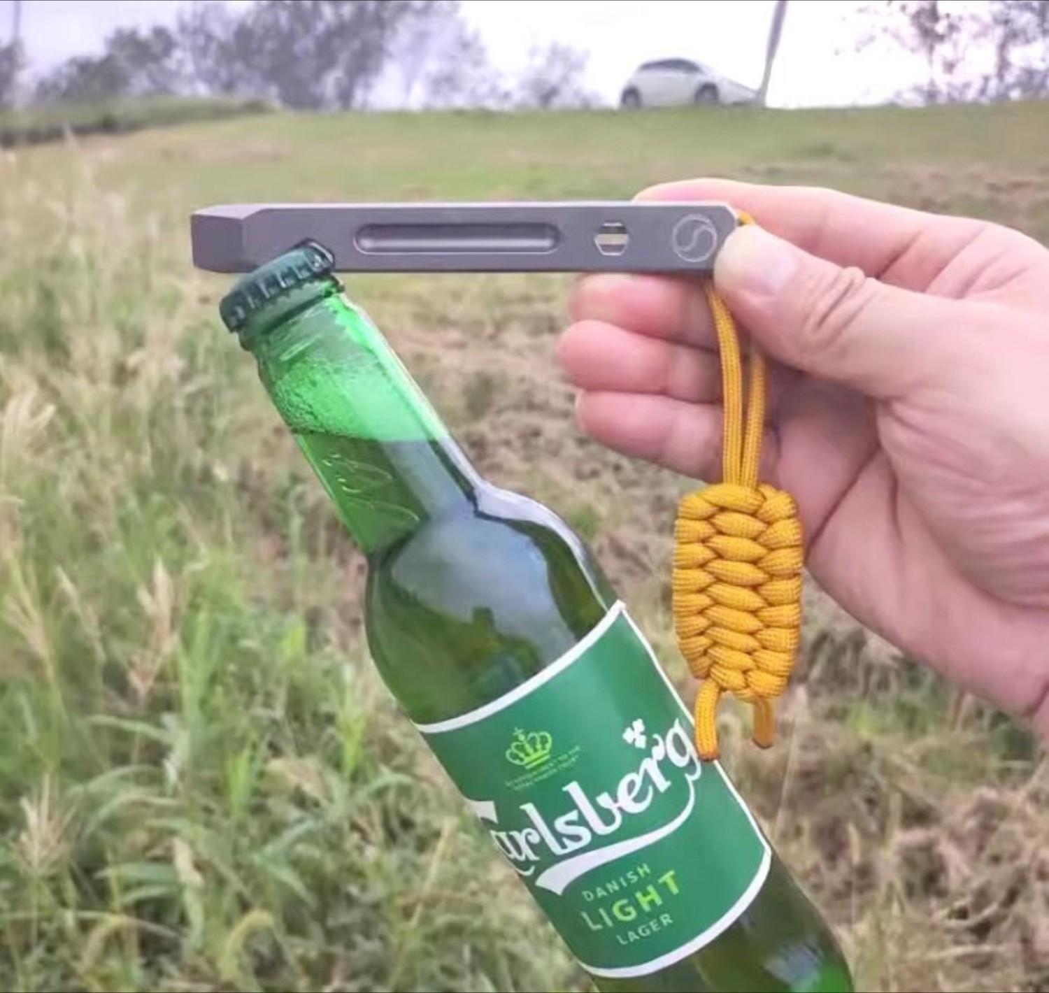 HotEDC Titanium Alloy Crowbar Deep Pocket Pry Bar Bottle Opener Open Box Cutter