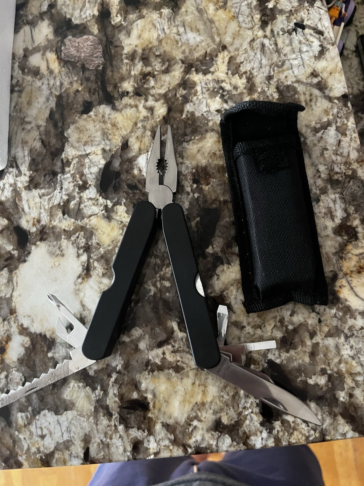 Pre-owned Never Used Hand Multi-Tool with Case Belt Loop Black Handle Nylon Case
