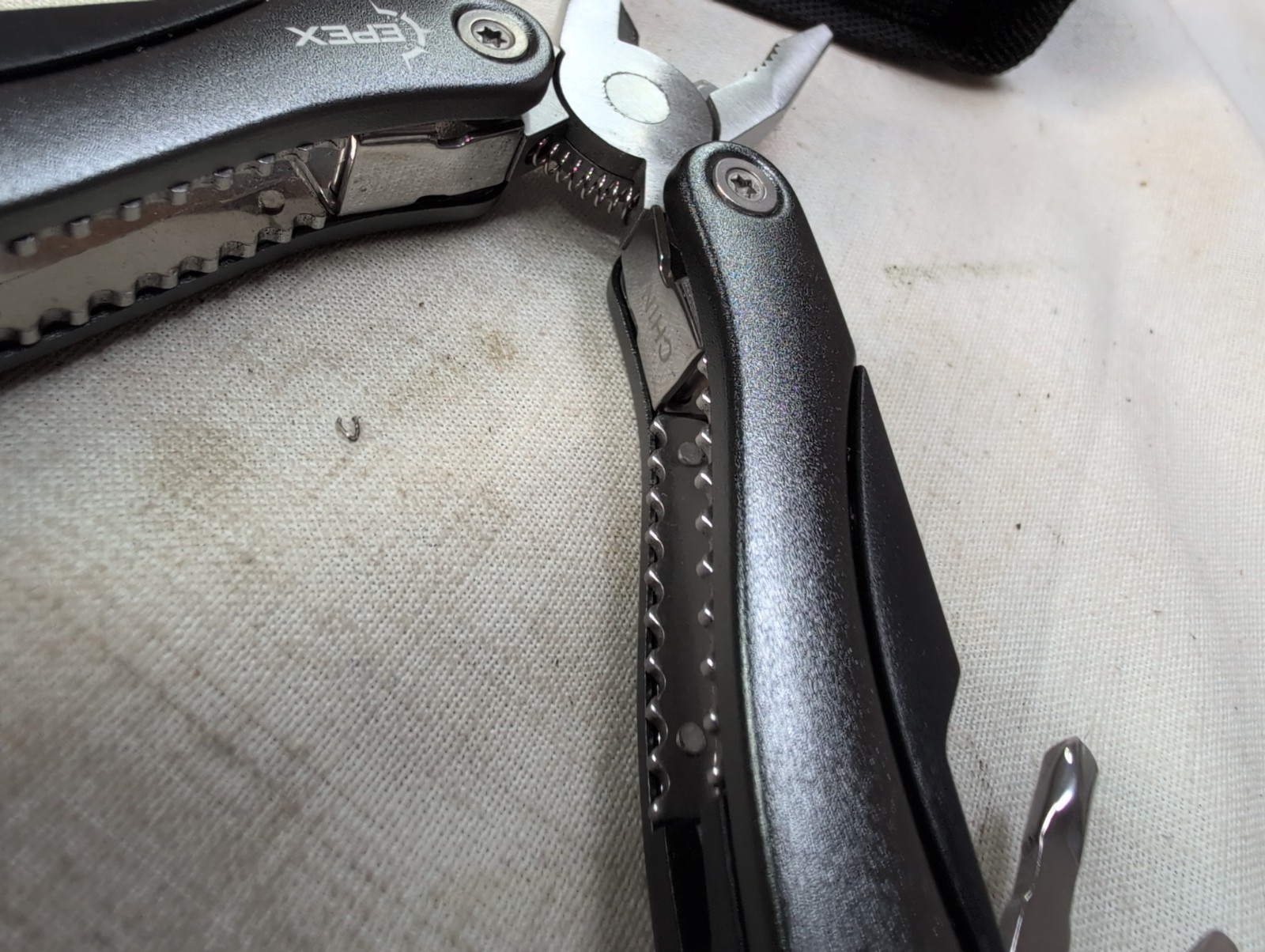 McCarthy 14 In 1 Multitool Stainless Steel Blades No Box But Unused