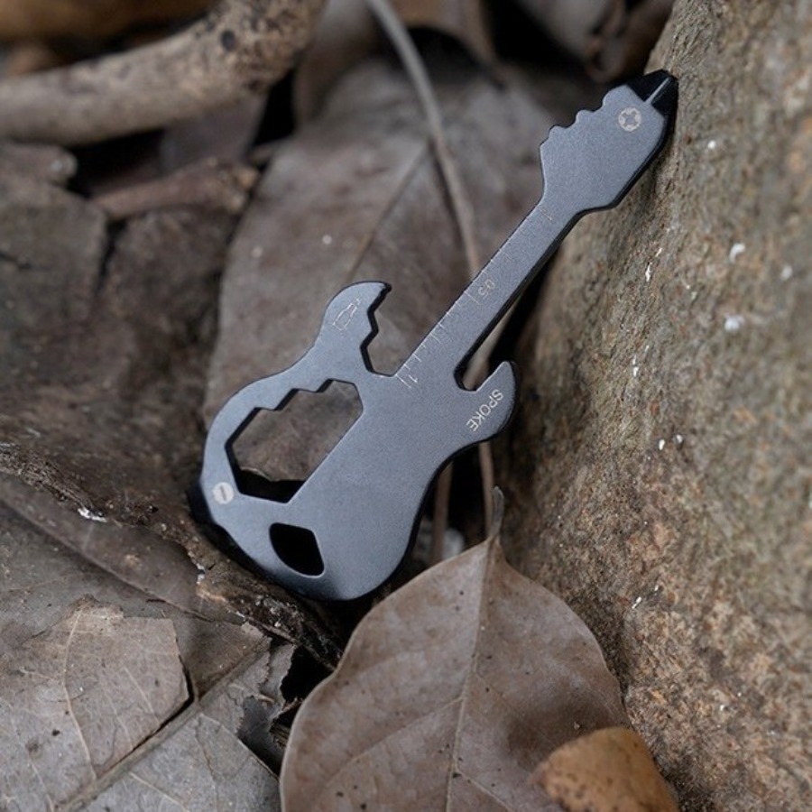 Outdoor Camping Gift EDC Tool Card Multifunctional Keychain Pocket Gadget