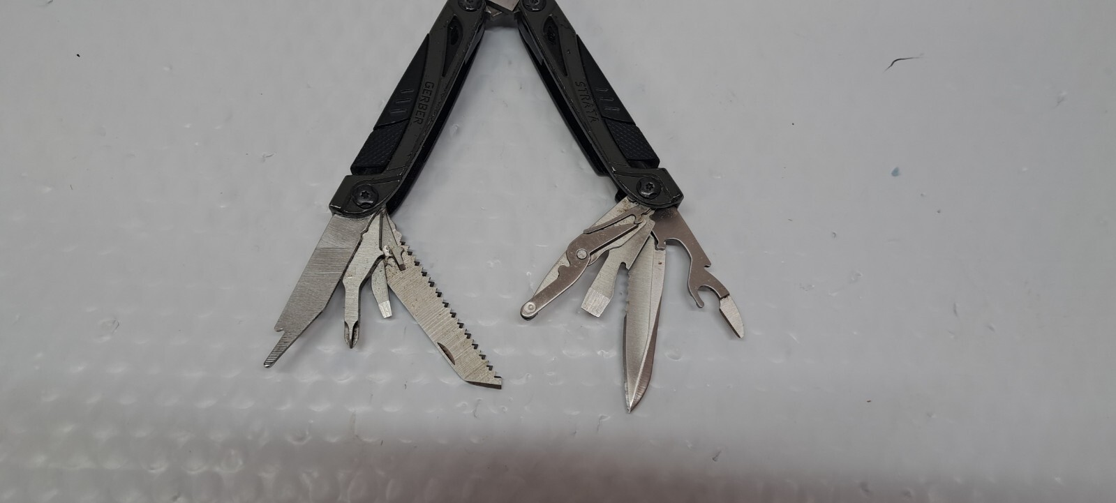 Gerber Strata EDC Compact Folding Pocket Knife Multi-Tool Discontinued 11/1/8