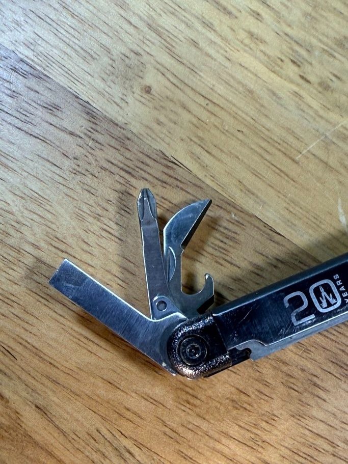 Leatherman Wave 20TH Anniversary Limited Edition Year 2002