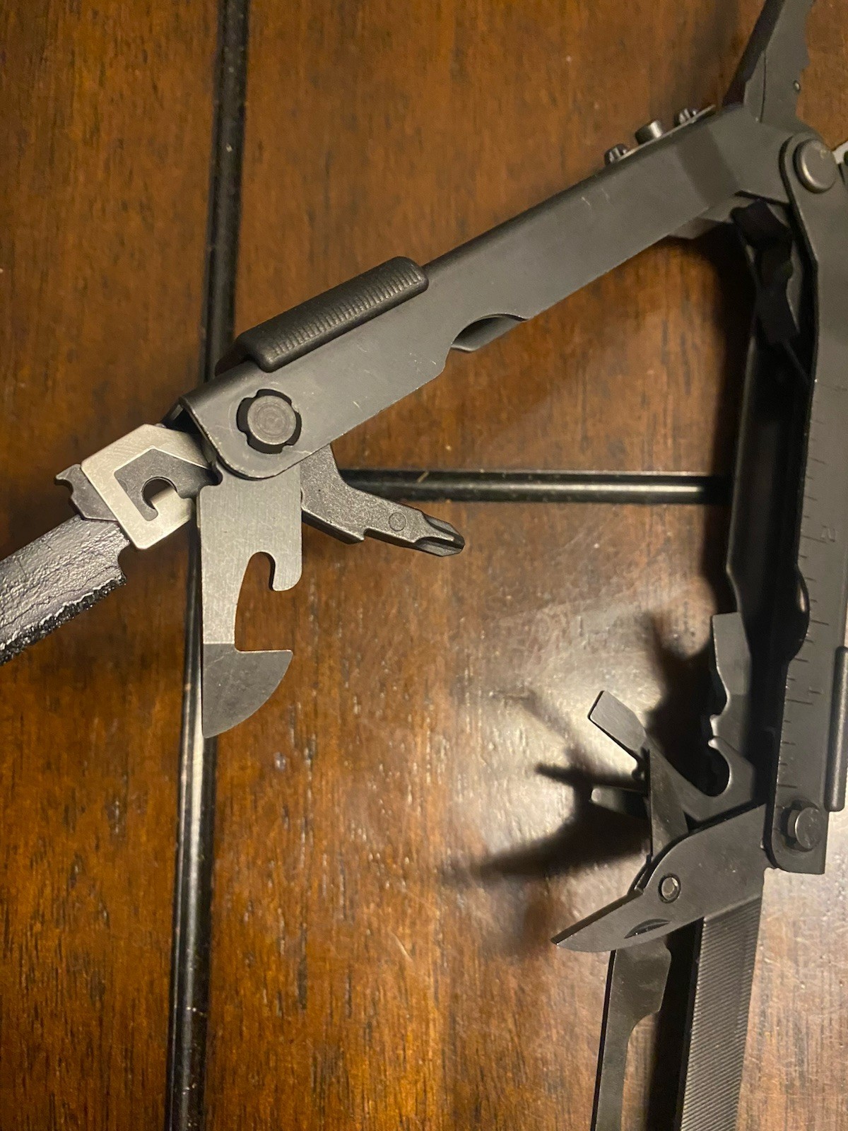 ORIGINAL Gerber MP600 Needle Nose Multi-Plier Multitool W/Belt Sheath – USA