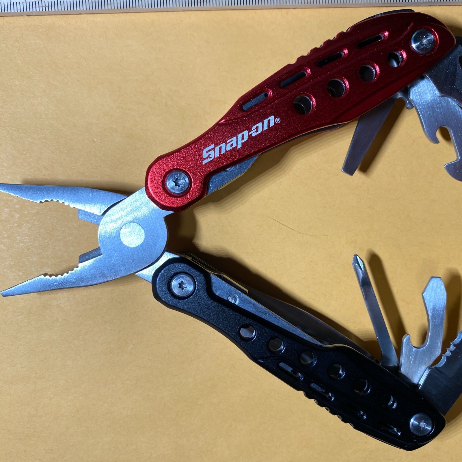 SNAP-ON TOOLS TOOL Multitool MULTI FUCTION KNIFE w/ PLIERS