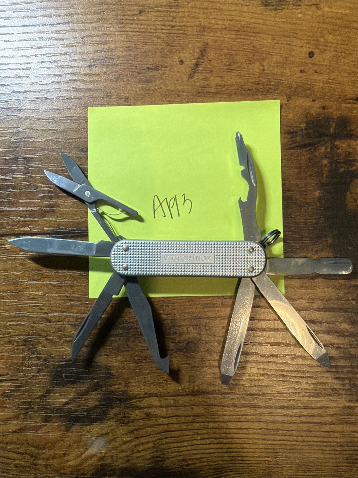 Victorinox Mini Champ Silver Alox – Swiss Army Pocket Knife 58 mm – 14 Tools