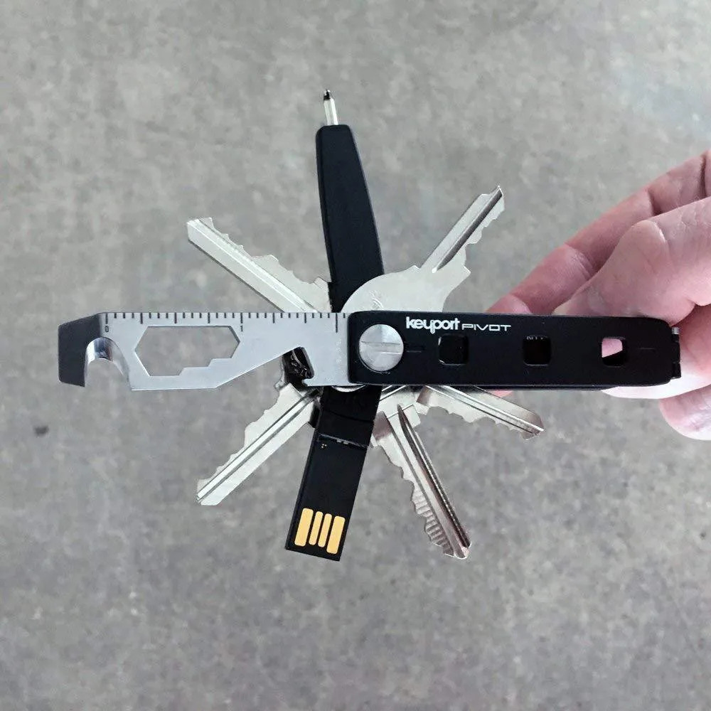 Multifunctional 10 in 1 EDC Pocket Survival Tool Camping Equipment Bottle Opener