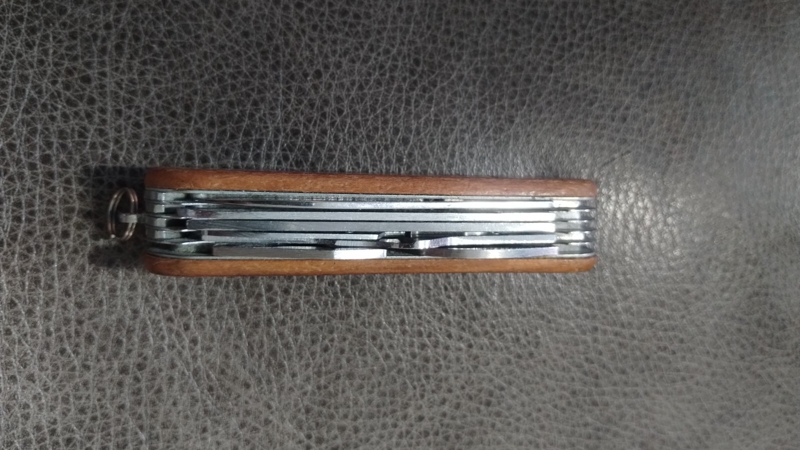 Wooden Mutli-Tool – Connecticut – Personalized with Name Jay
