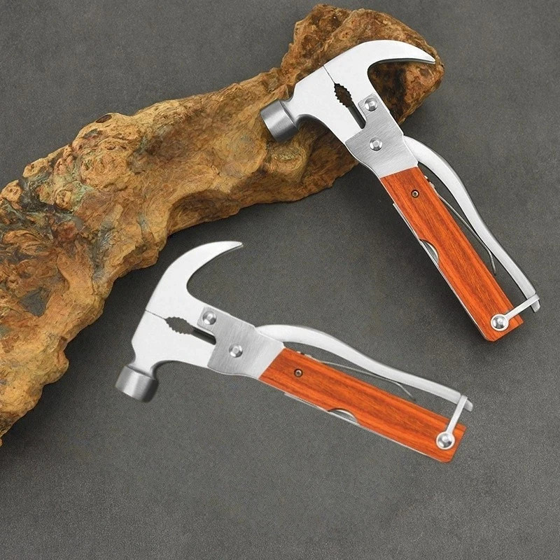 Multitool Claw Hammer – 16-in-1 Survival Tool with Wooden Handle for Camping