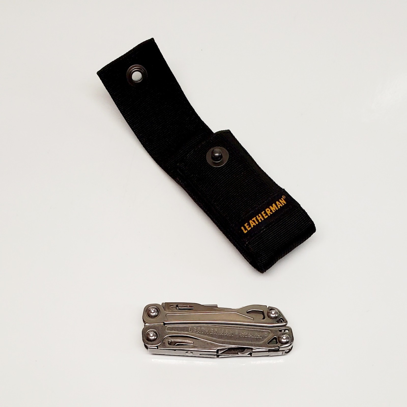 LEATHERMAN SIDEKICK 14 Tool Stainless Steel Multi-Tool With Holster Sheath
