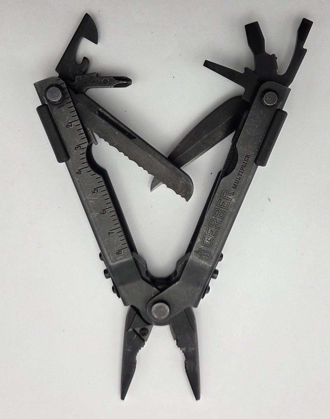 Gerber MP600 Multi-Plier Multi-Tool – Black Oxide Knife L-2