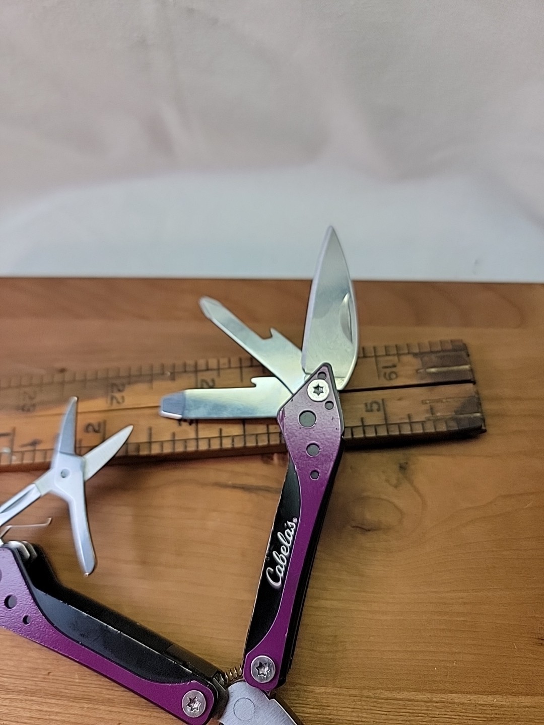 Cabelas Multi-tool Purple Black Silver 6 Tool Pocket Knife