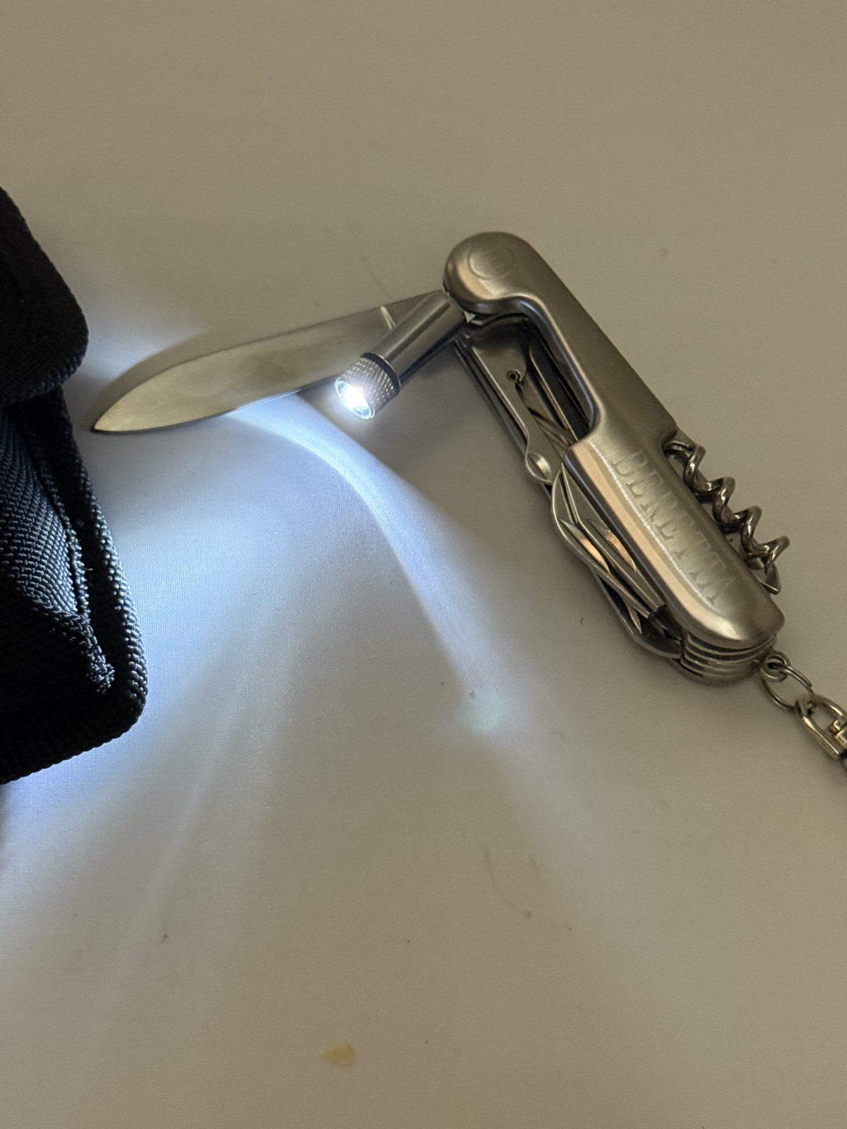 beretta multi tool with led light
