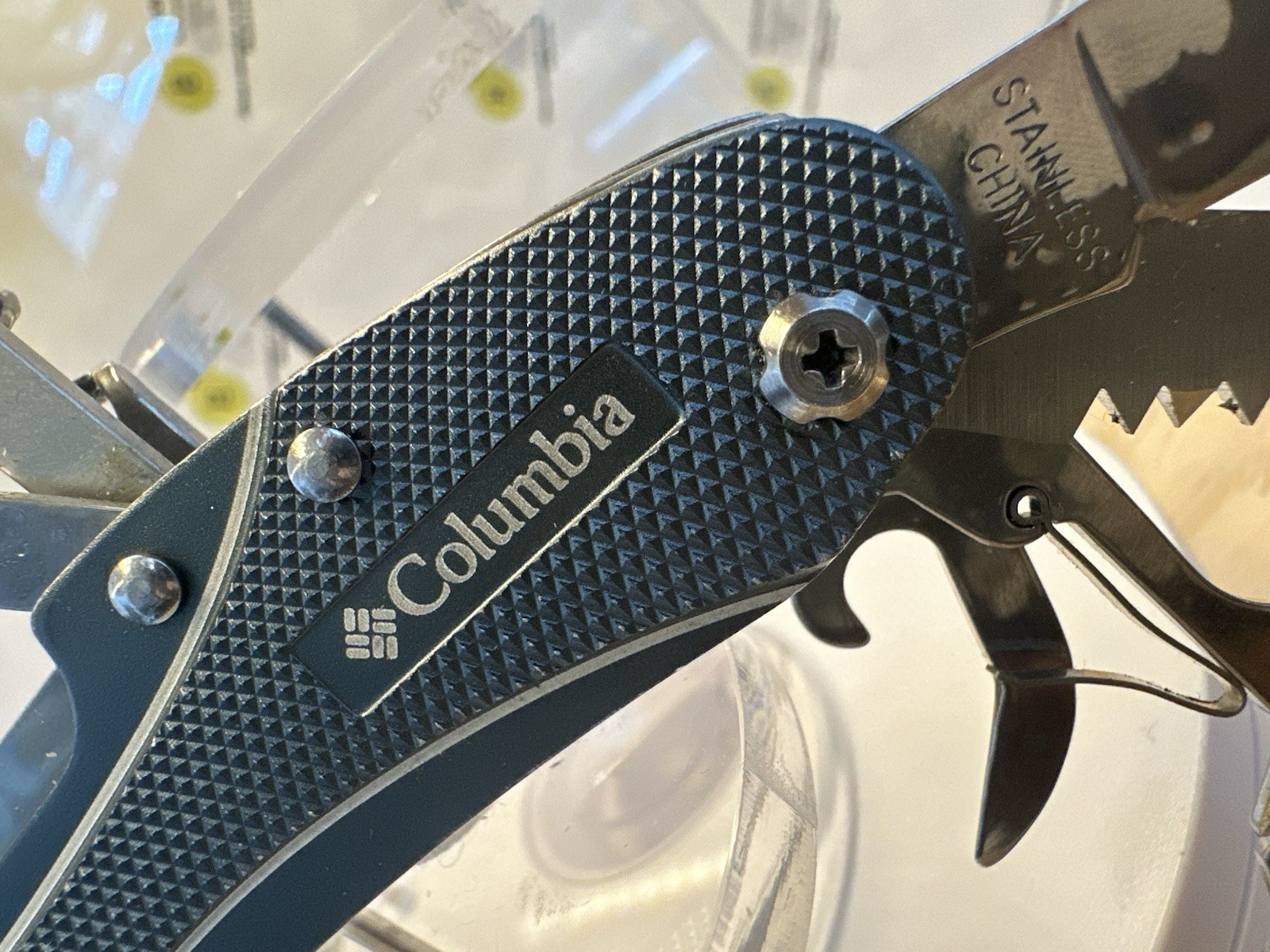 Columbia Deluxe Graphite Multitool 11 in 1