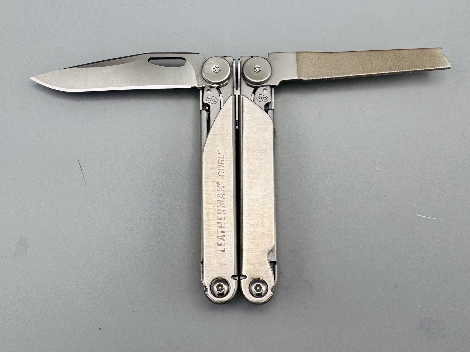 Leatherman Curl Multi-Tool Stainless Steel Open Box w/ Sheath, Box & Manual