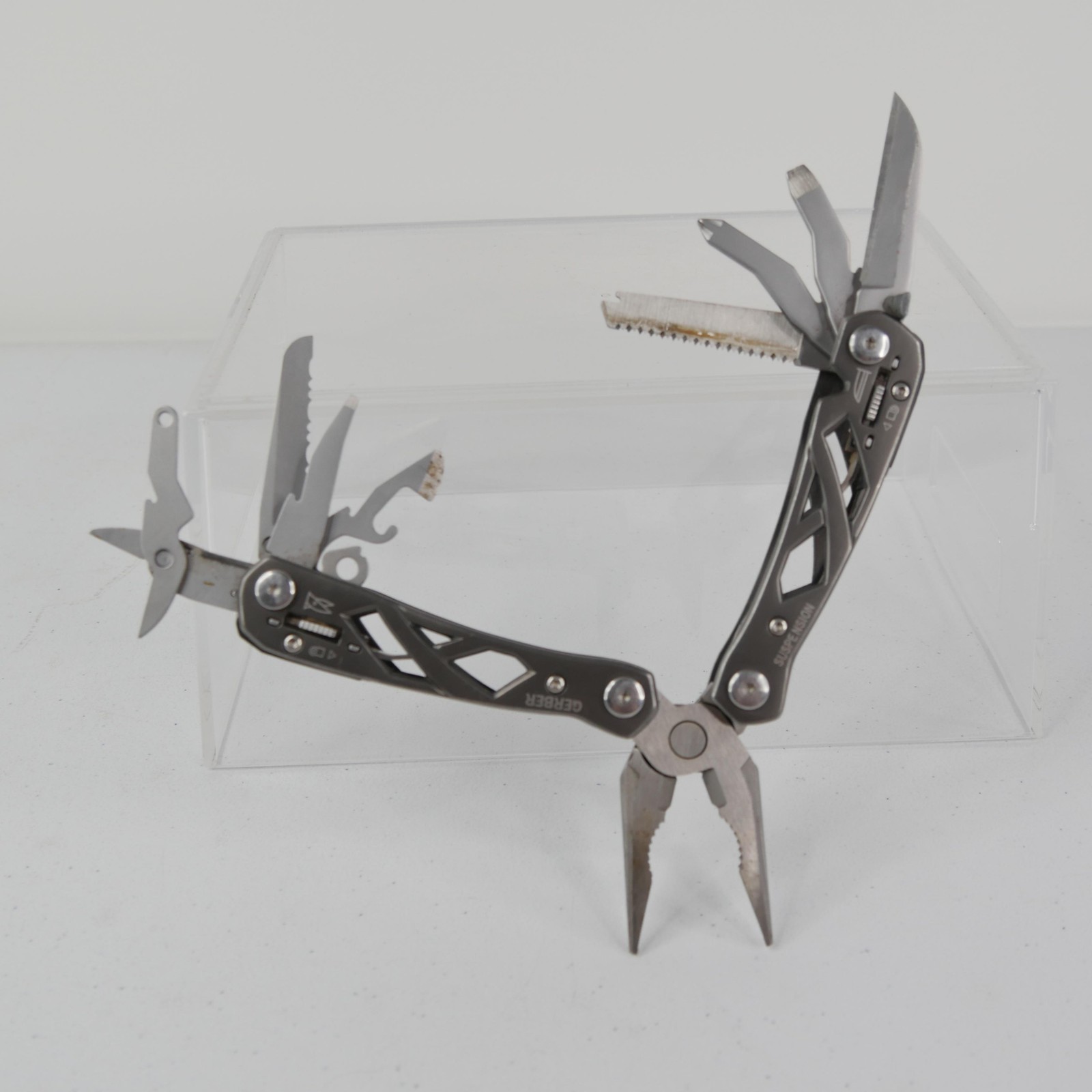 Gerber Suspension Multi-Tool Stainless Steel Pliers Knife Saw Scissors EDC