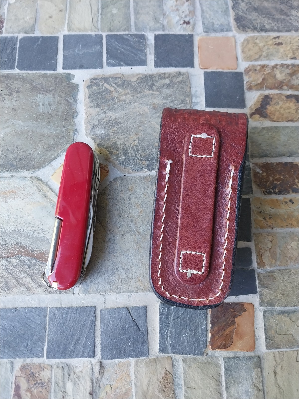 Victorinox Swiss Army 12-Tool Red Knife w/ Leather Pouch