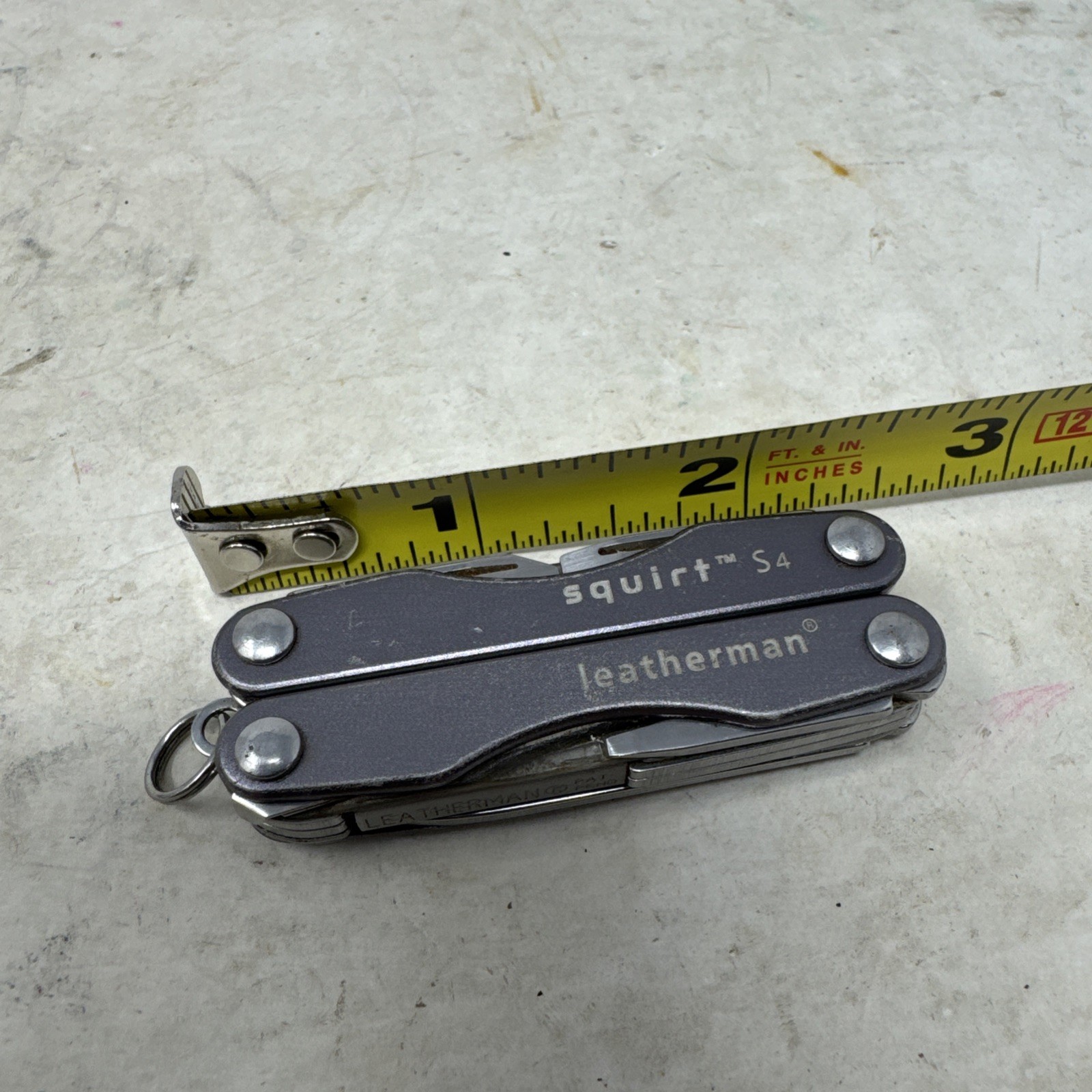 Leatherman Squirt S4 Multi-Tool Scissor Pocket Knife Grey Stainless