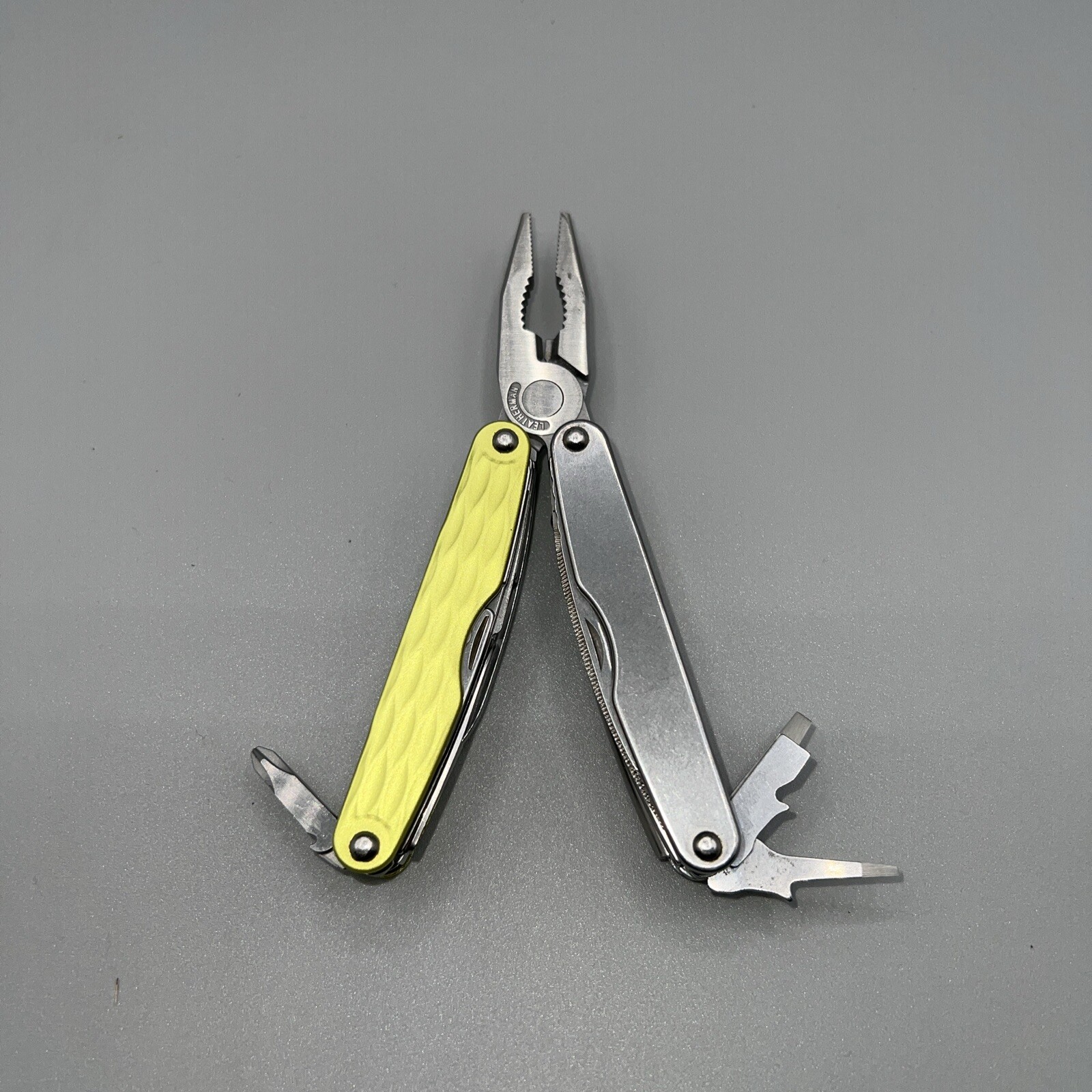 Leatherman Juice XE6 Green Demo Model