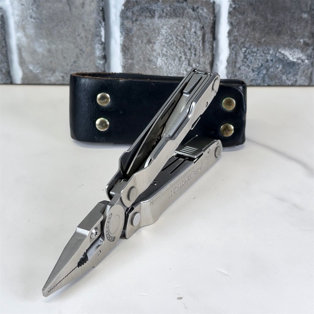 Leatherman Rebar Multi-Tool Silver w/ Black Leather Sheath Locking Tools Vintage