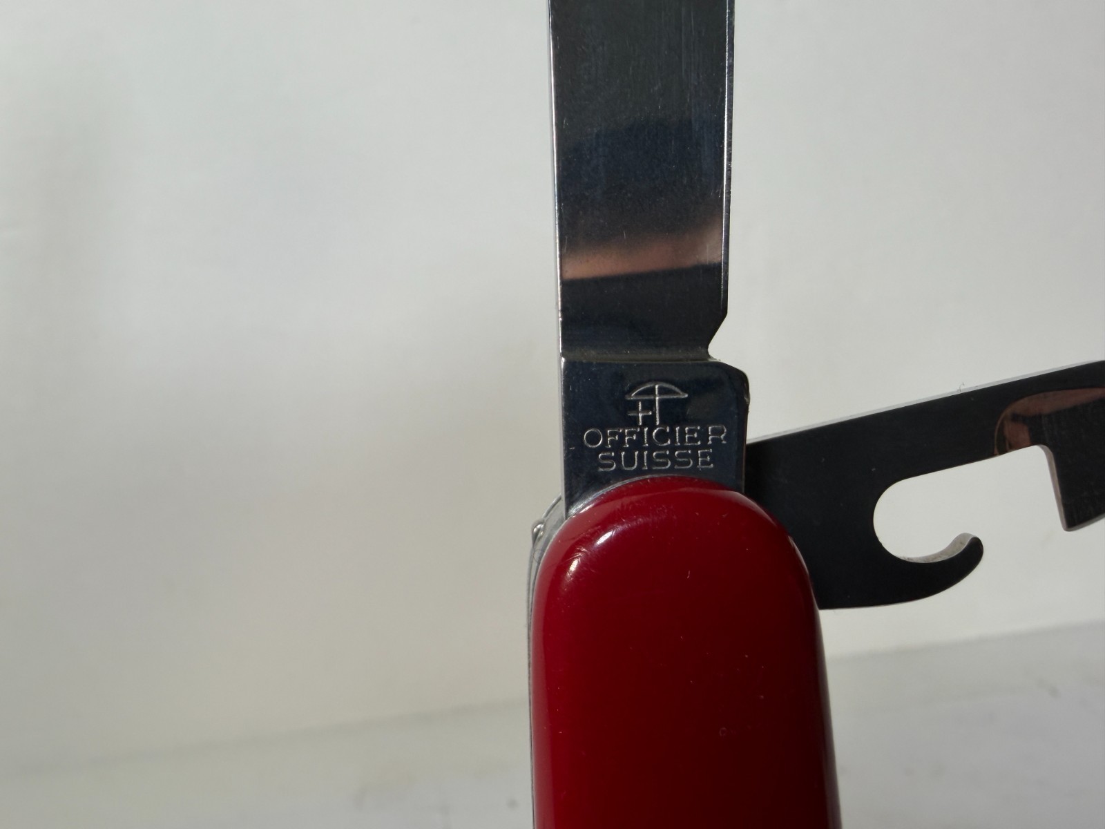 Officer Suisse Swiss Army Style Multi Tool Pocket Knife Red Folding Knife