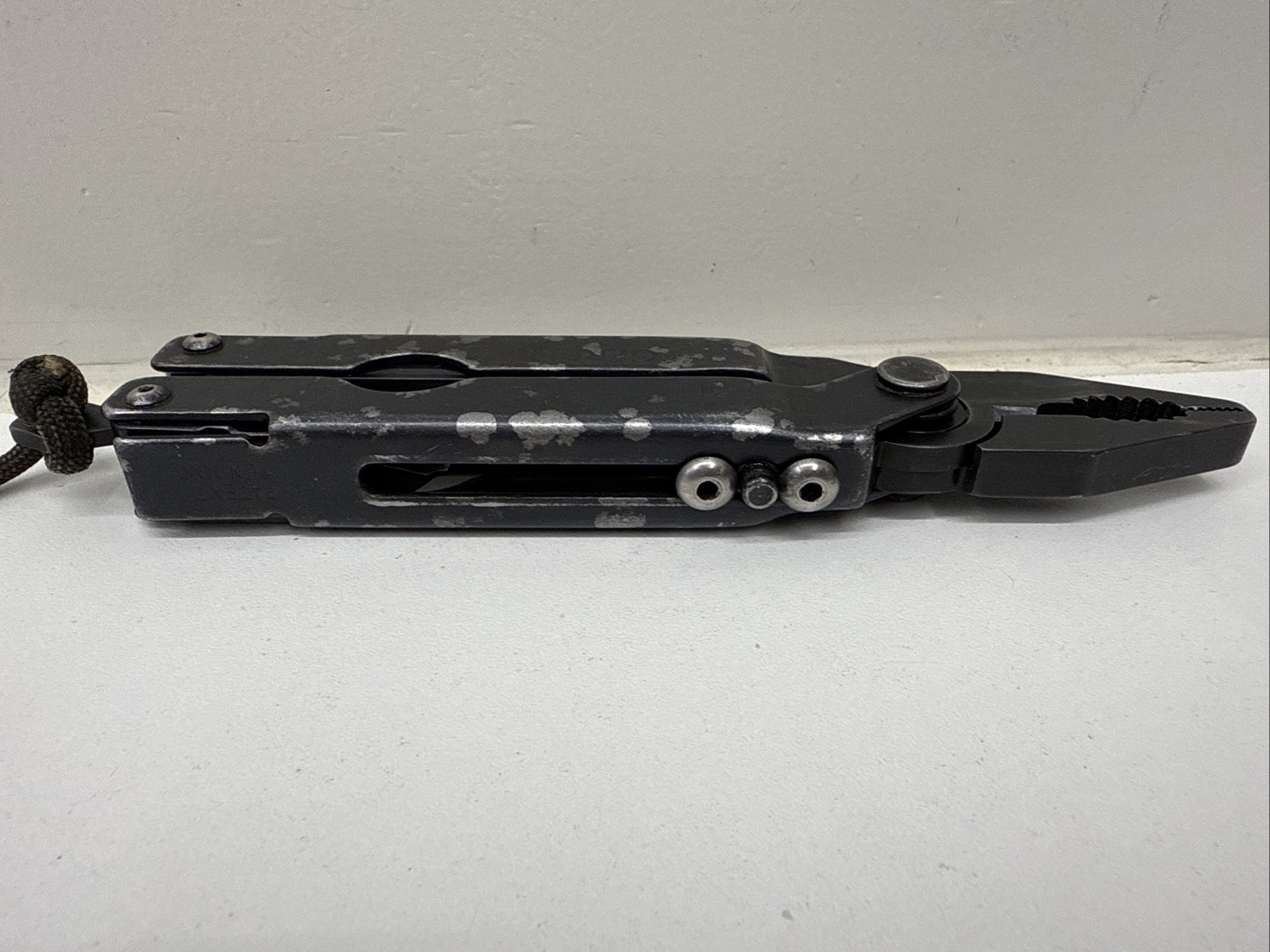 Vintage Gerber MP600 Blunt Nose Multi Plier Folding Tool Knife File