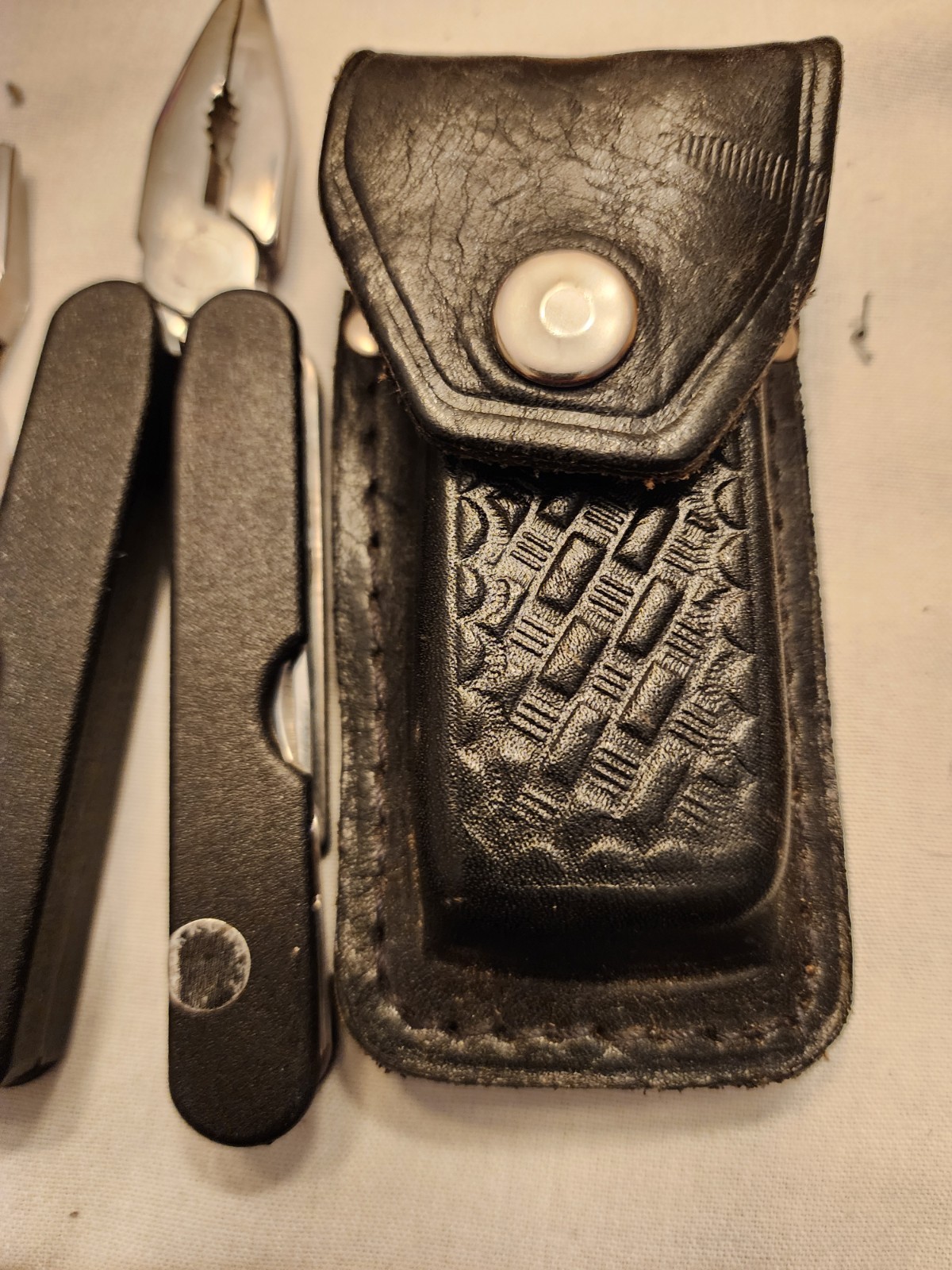 Assorted Set Of 3 Multi Tool, Leatherman