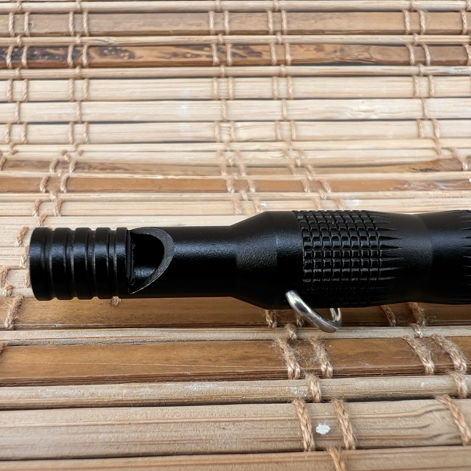 NEW SOG Flint Survival & Defense Tool Safety Whistle Fire Starter Glass Breaker