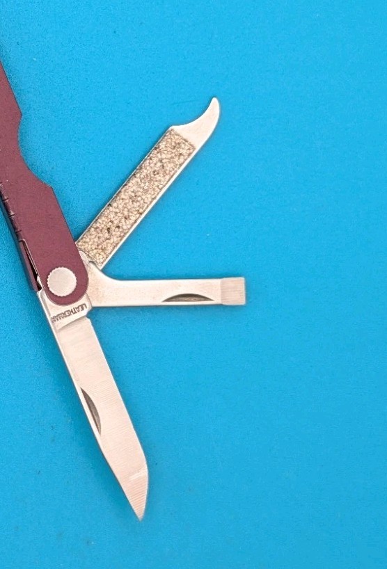 Leatherman Micra Multi-Tool, Knife, Scissors, Key Ring, Maroon!