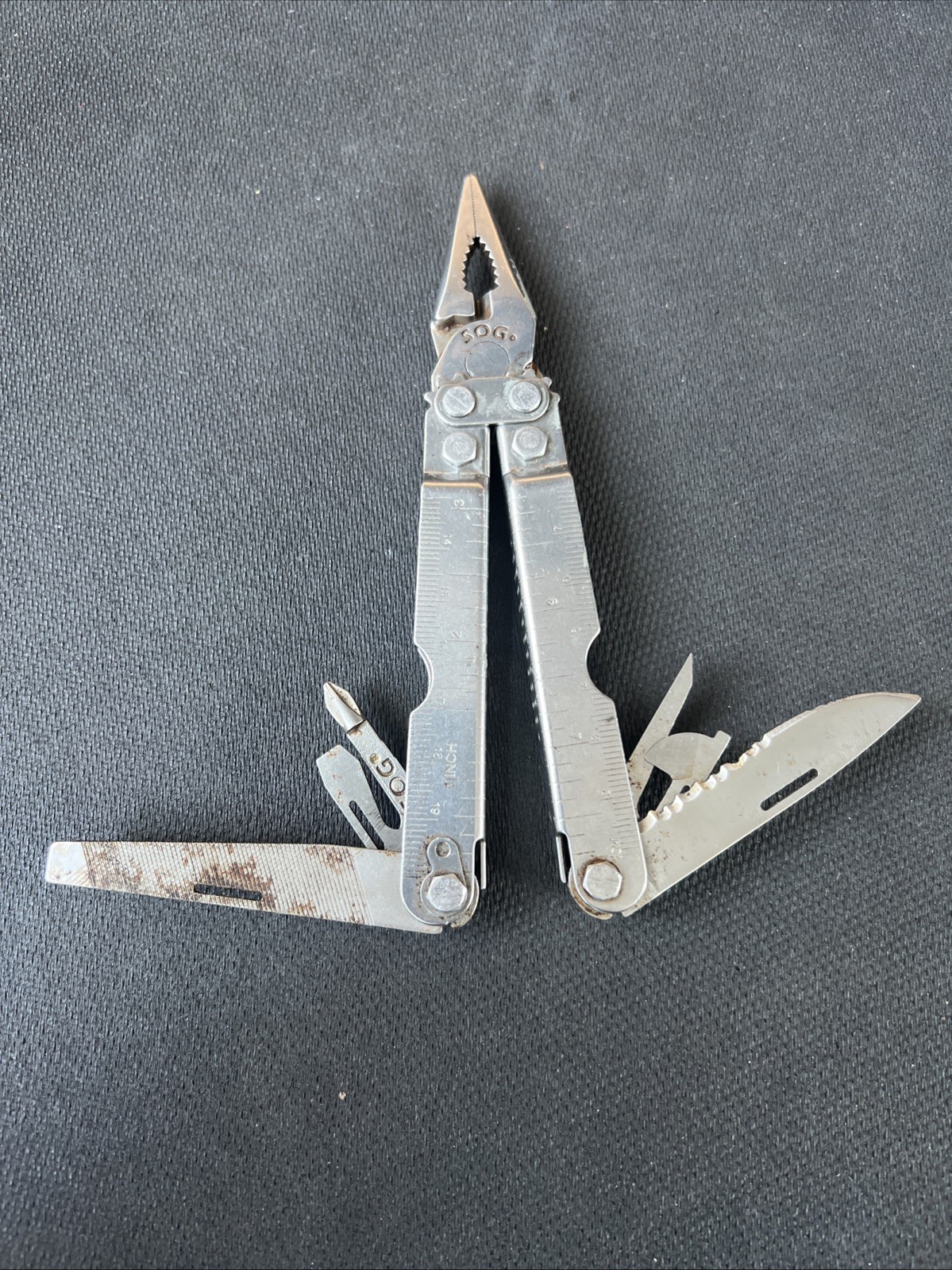 SOG PowerLock Multi-Tool Pocket Knife Pliers Serrated 🔥