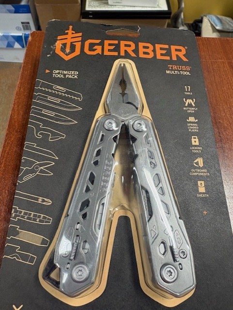 Gerber Truss Multi-Tool 17 Tools Sheath Screwdriver Saw Glass Breaker Pliers