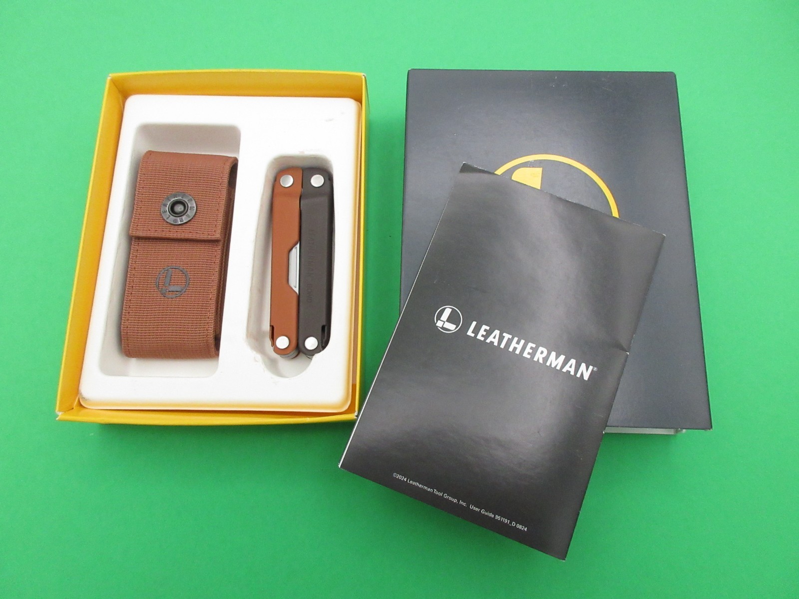 Leatherman Bond Burnt Sienna Folding Multi Tool Knife w/ Sheath Box